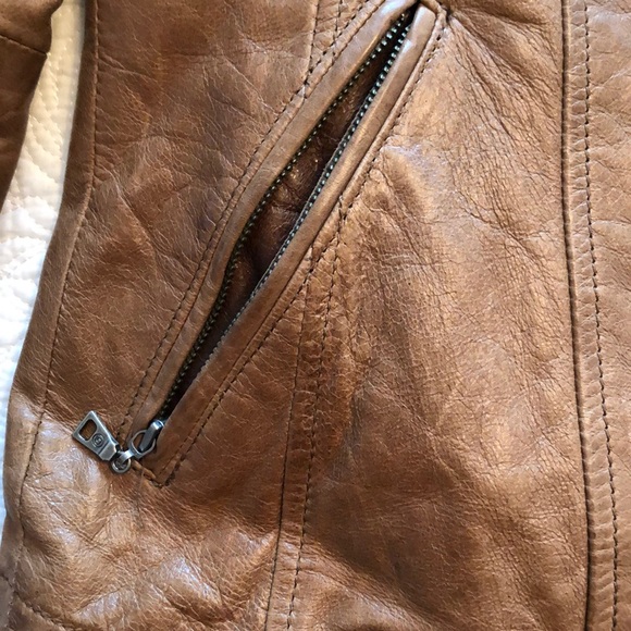 Danier leather jacket - Picture 4 of 14